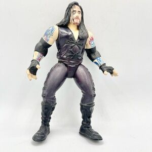 WWE THE UNDERTAKER Jakks Pacific 1998 Wrestling Figure Ministry Tattoos WWF 6"